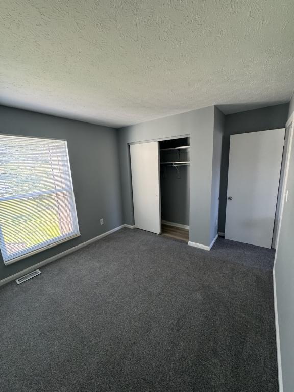 Building Photo - 30 Apple Ln