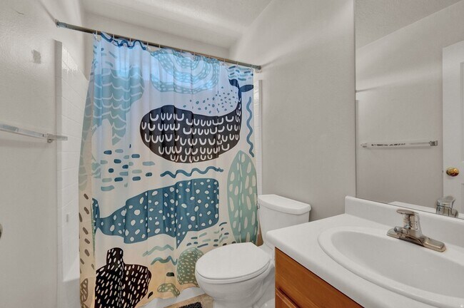 Building Photo - 11976 Draperville Ave