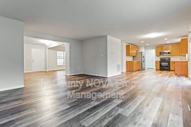 Building Photo - 9506 Whiteheart Dr