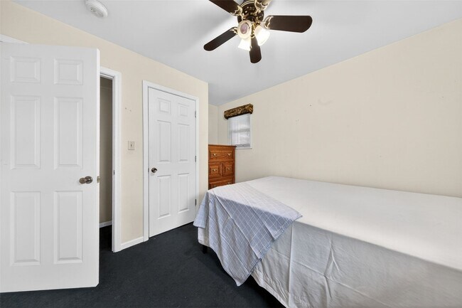 Building Photo - 5591 Old Hwy 21