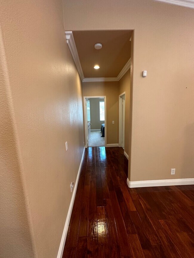 Building Photo - Single Story 3 Bedrooms in Temeku Hills