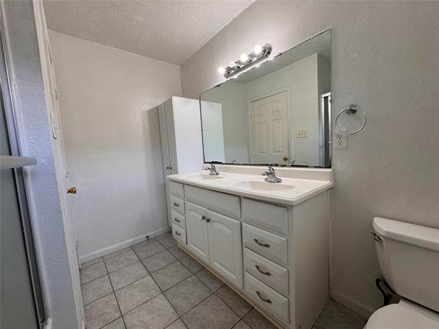 Building Photo - 1804 Serenade Ln