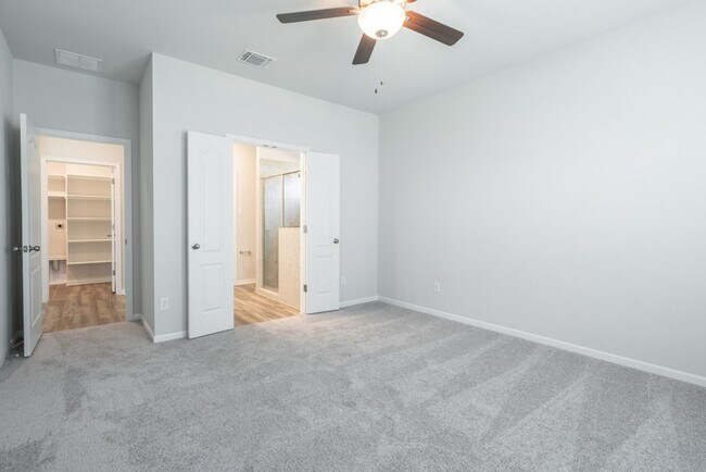 Building Photo - 4-Bedroom Temple Rental Near VA, Baylor Scott & White & Parks