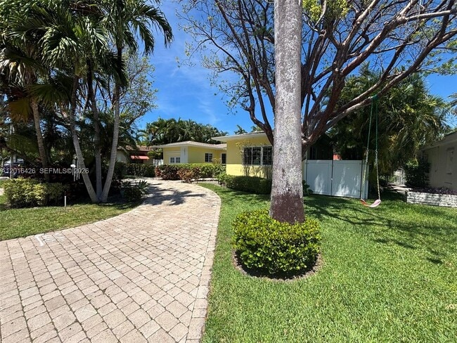 Building Photo - 7511 Miami View Dr