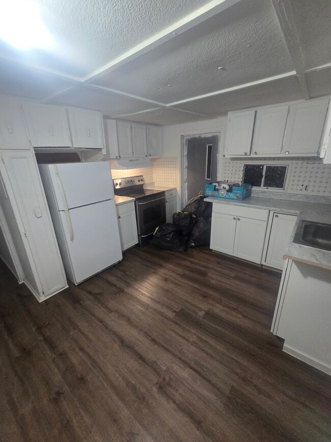 Building Photo - 20347 Green Wing Rd