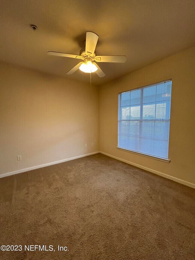 Building Photo - 8290 Park Way