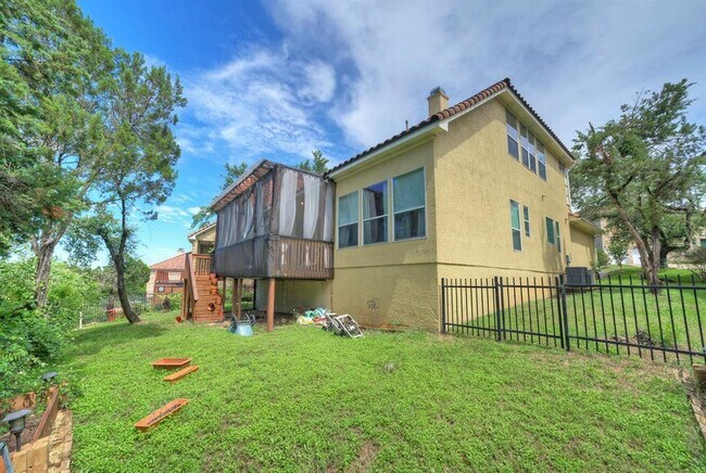 Building Photo - 3912 Coopers Hawk Cove