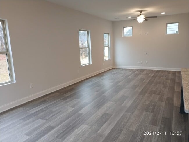 Building Photo - 349 Omnia Ridge Way