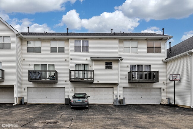 Building Photo - 17437 Teton Ct