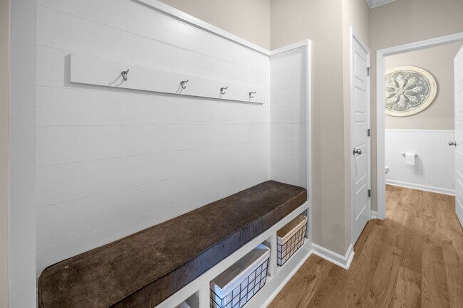 Building Photo - 5080 Mooreland Oaks Way