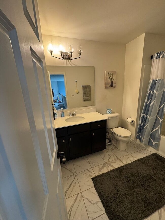 Building Photo - 12648 S Talbot Cir