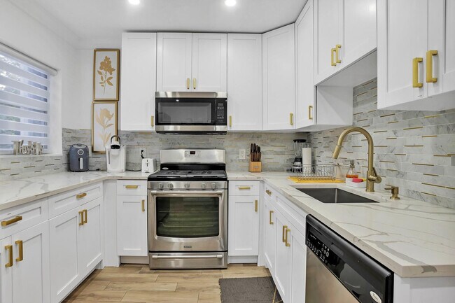 Building Photo - 2007 Northridge Rd