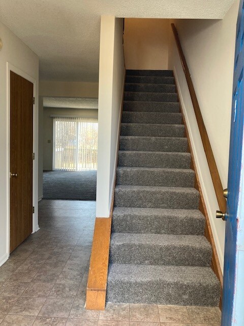 Front Door View - 8270 Butler Warren Rd