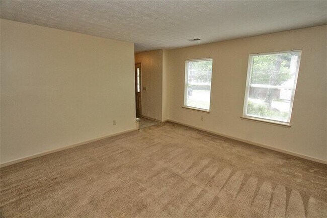 Building Photo - 1381 Omie Way