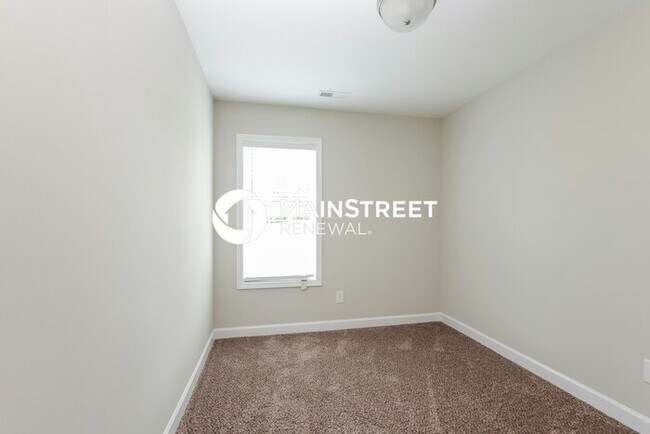 Building Photo - 3 Bedroom Pet-Friendly Home in Kannapolis, NC with Main Street Renewal
