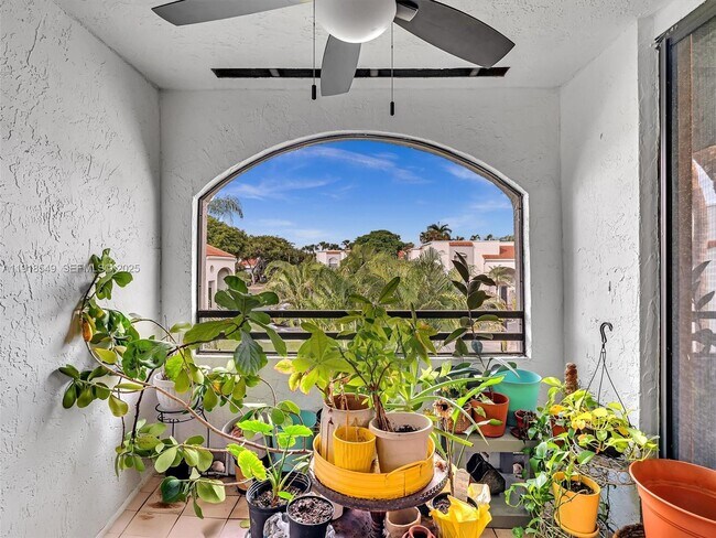 Building Photo - 3558 Magellan Cir