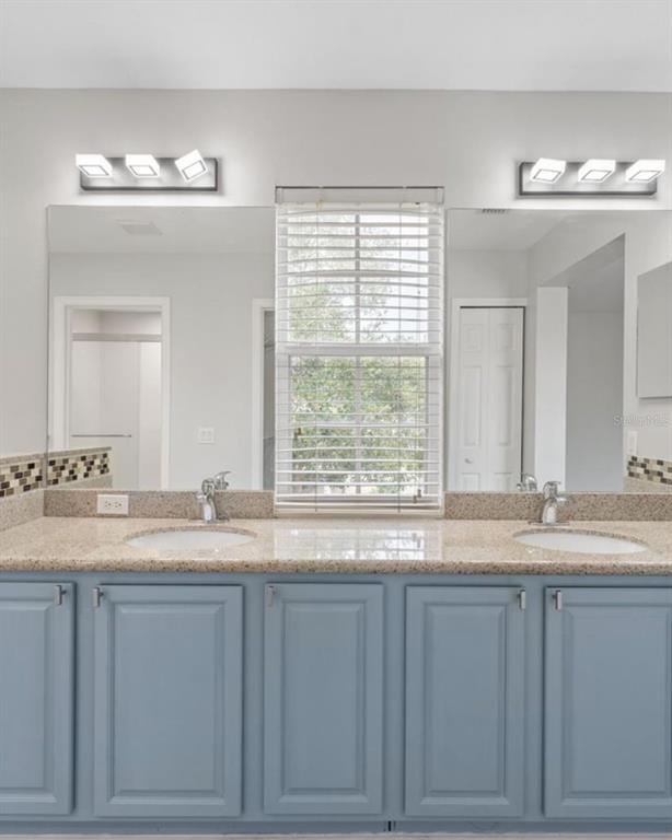 Building Photo - 3612 Sanctuary Dr