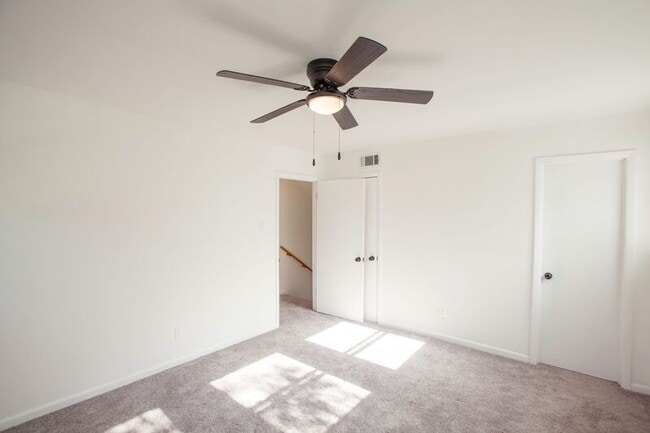 Building Photo - 3503 Loganwood Dr
