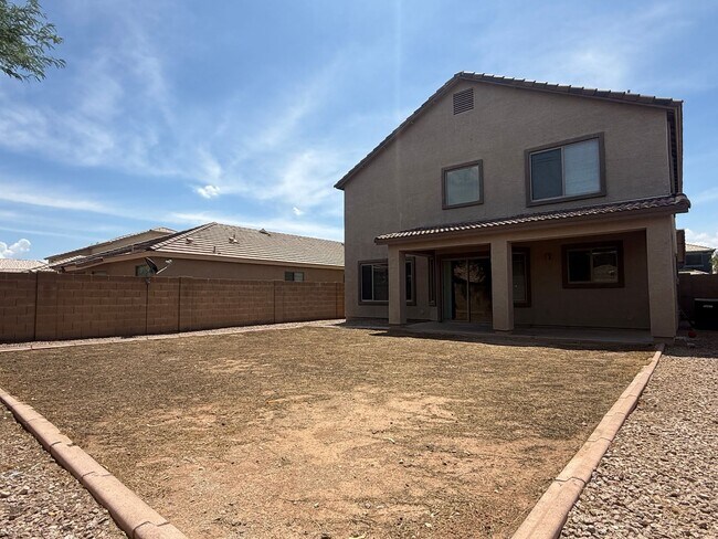 Building Photo - 3762 W South Butte Rd