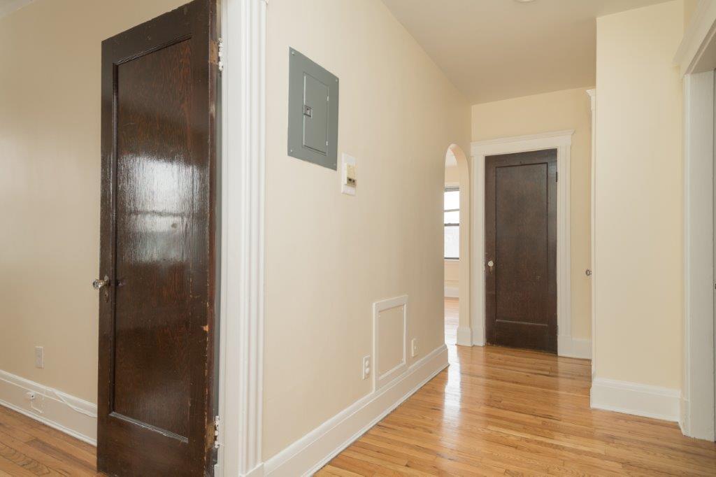 Building Photo - 115 Highland Ave