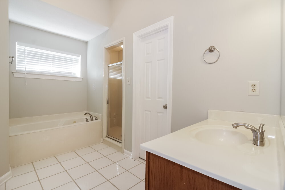 Building Photo - 6163 E Morgan Manor Dr