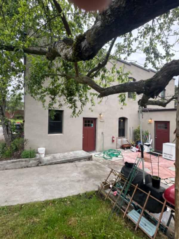Building Photo - 1202 Jackson St