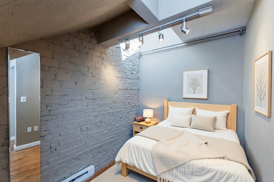 Building Photo - 9 Fayette St