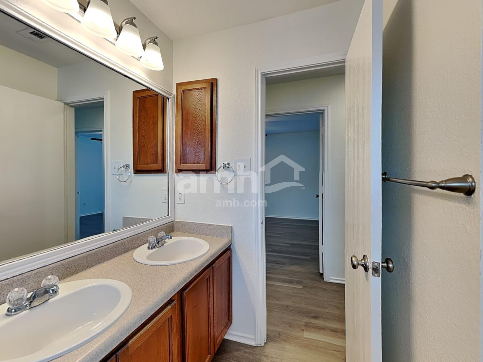 Building Photo - 13801 Briarcreek Loop