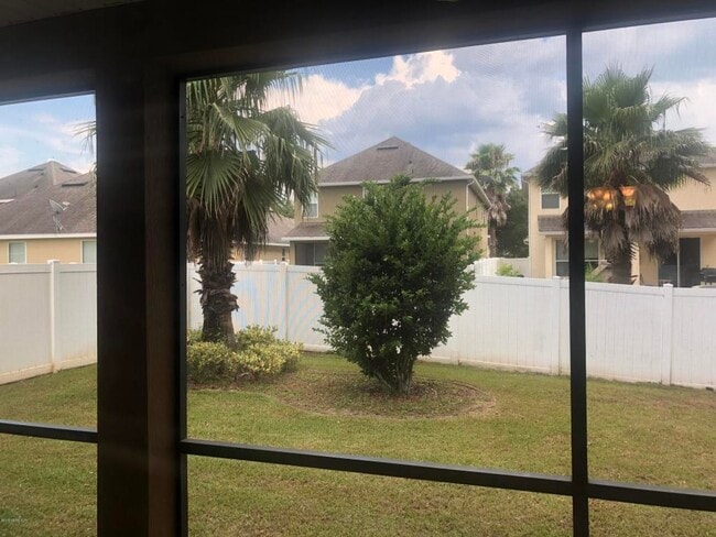 Building Photo - 753 Briar View Dr
