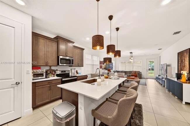 Building Photo - 4305 Marina Way