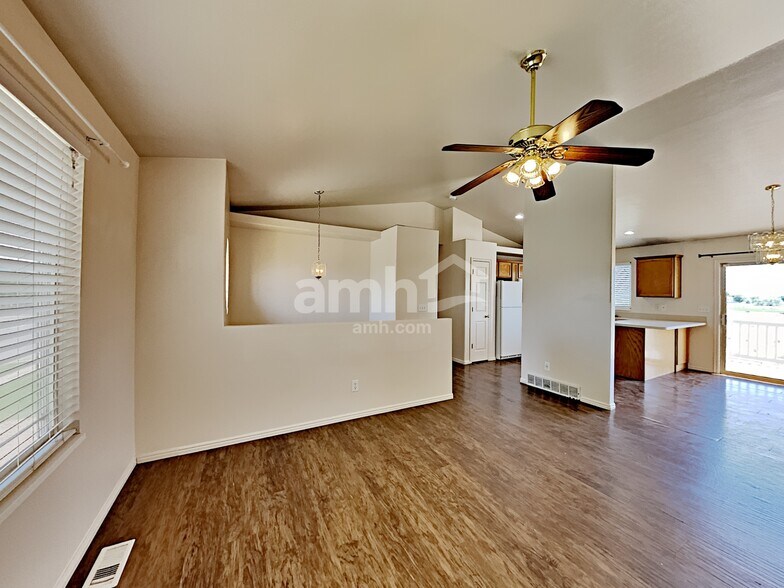 Building Photo - 2715 W 2300 S