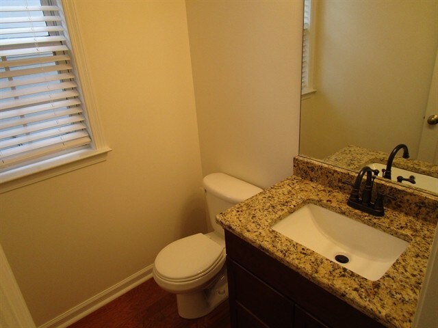 Building Photo - 809 Plaintain Dr