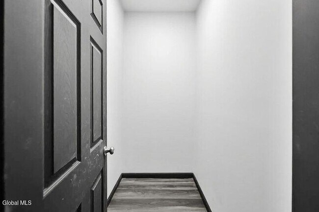 Building Photo - 1368 Central Ave