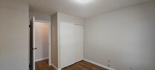 Building Photo - 1440 Slade Ave