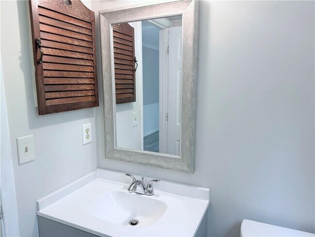 Building Photo - 2535 Selman Dr NW