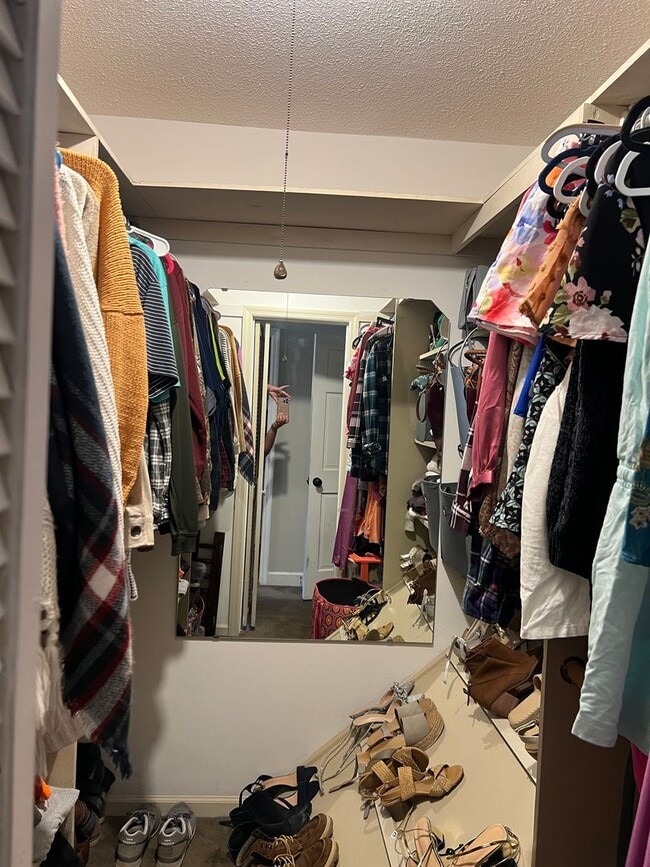 Building Photo - Townhome for Rent