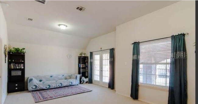 Building Photo - 8373 Brightside Ln