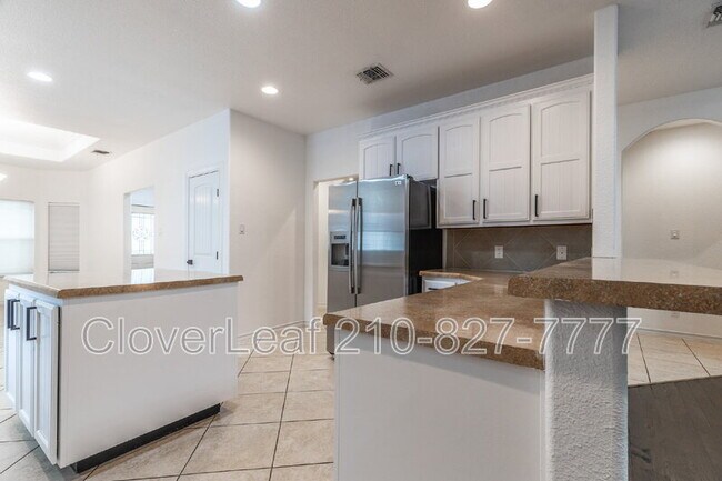 Building Photo - 103 Silver Terrace