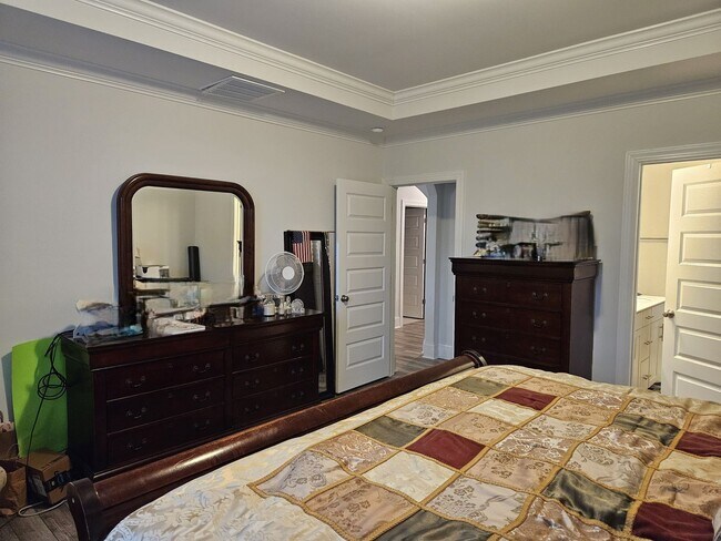 Building Photo - Beautiful 4 bedroom, 2.5 Bath unfurnished home located in Songbird Landing Community - Hampstead