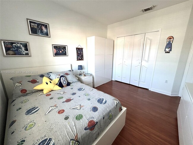 Building Photo - 11562 NW 80th St