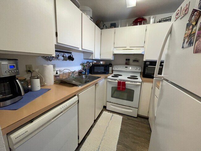 Building Photo - Maui Lani Terraces Two Bedroom