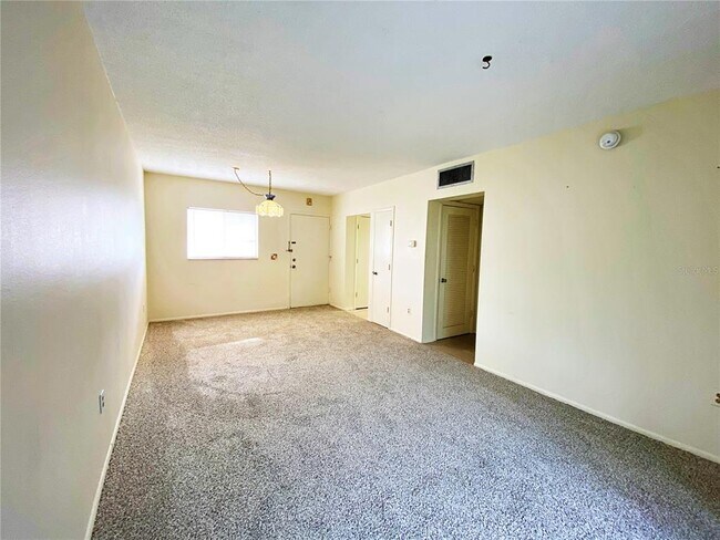 Building Photo - 2003 Greenbriar Blvd