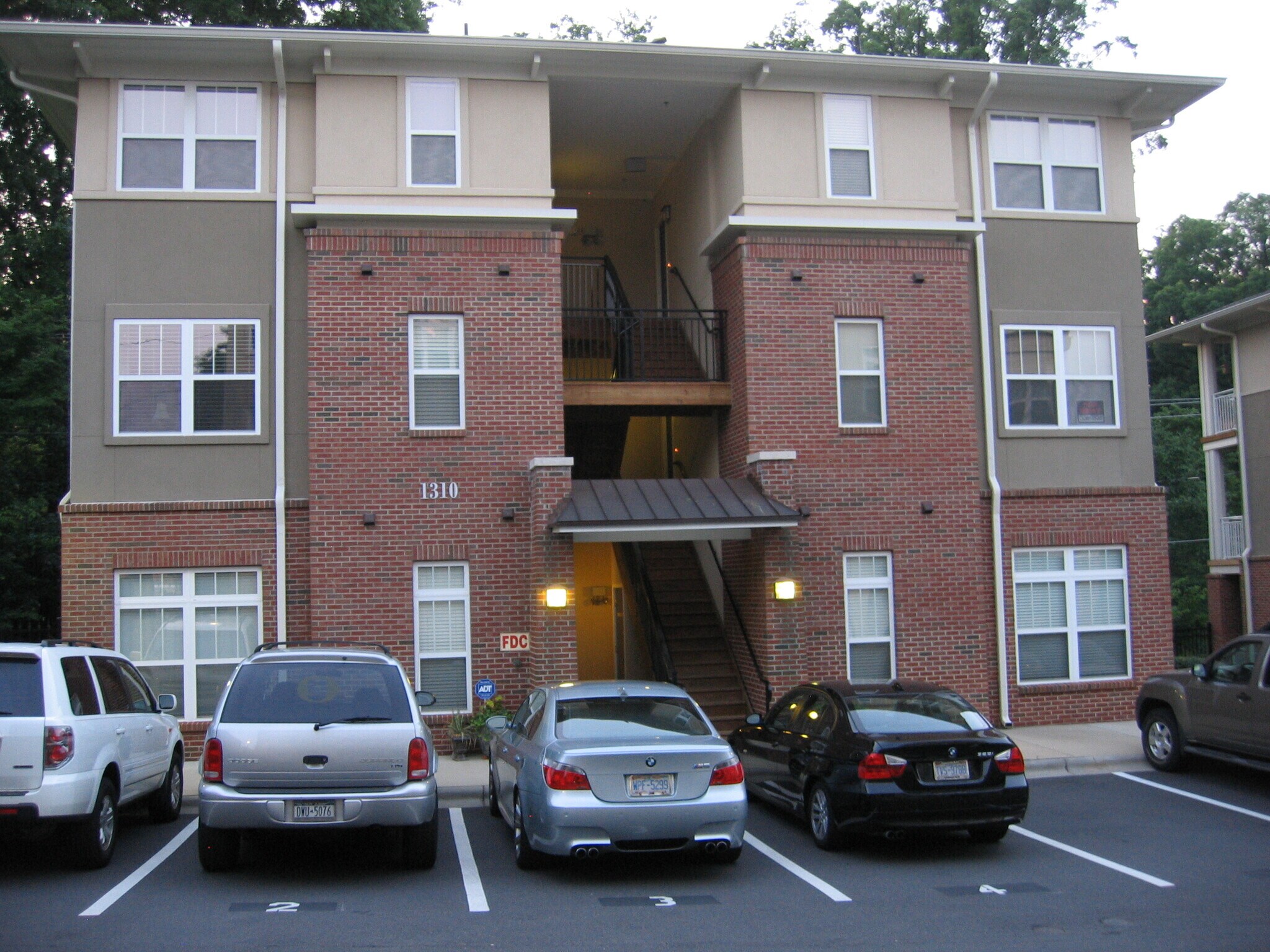 Building Photo - 1310 Kenilworth Ave