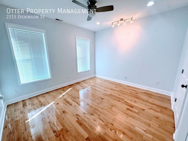 Building Photo - 2315 Dickinson St