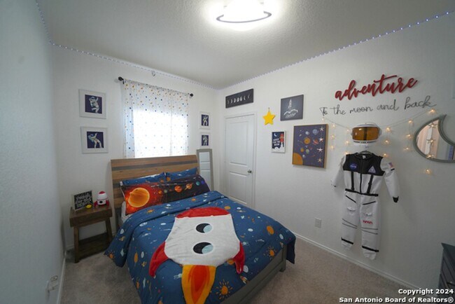 Building Photo - Charming Home Now Available in the Liberte...
