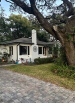 Beautiful historic home with modern touch - 1220 E Mohawk Ave