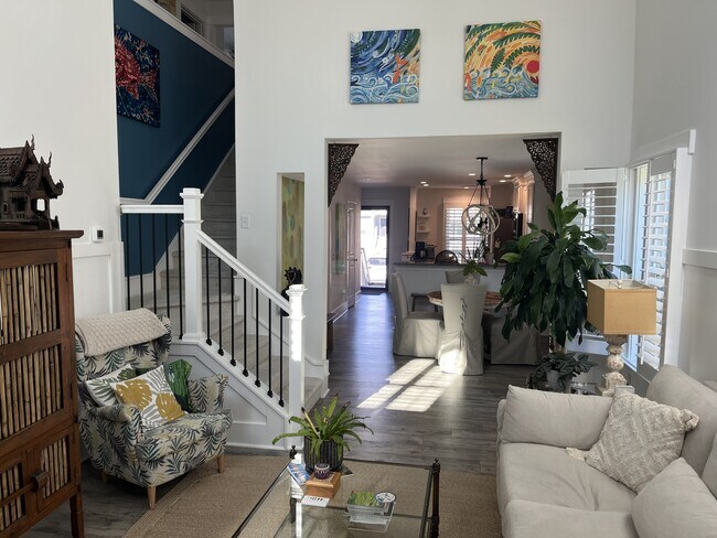 Building Photo - 16 Old Stoney Ln