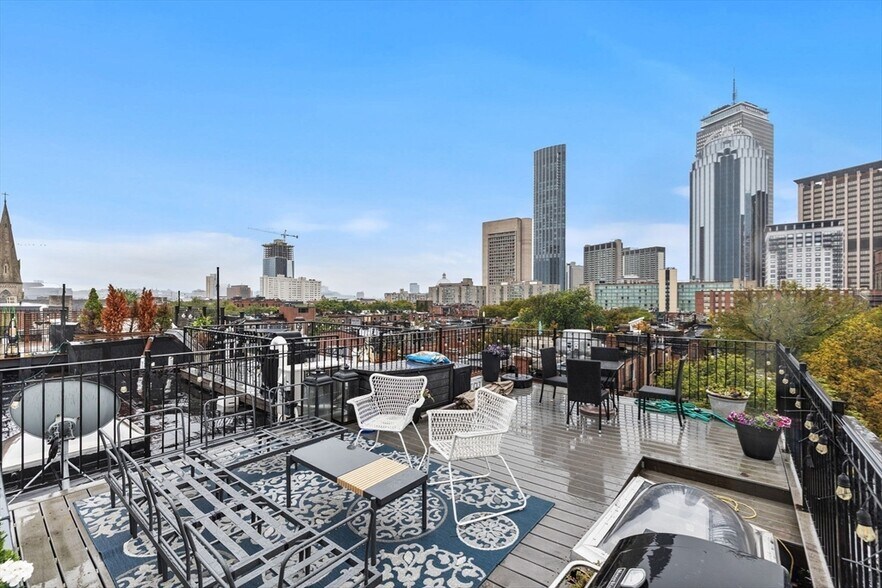 Building Photo - 431 Columbus Ave