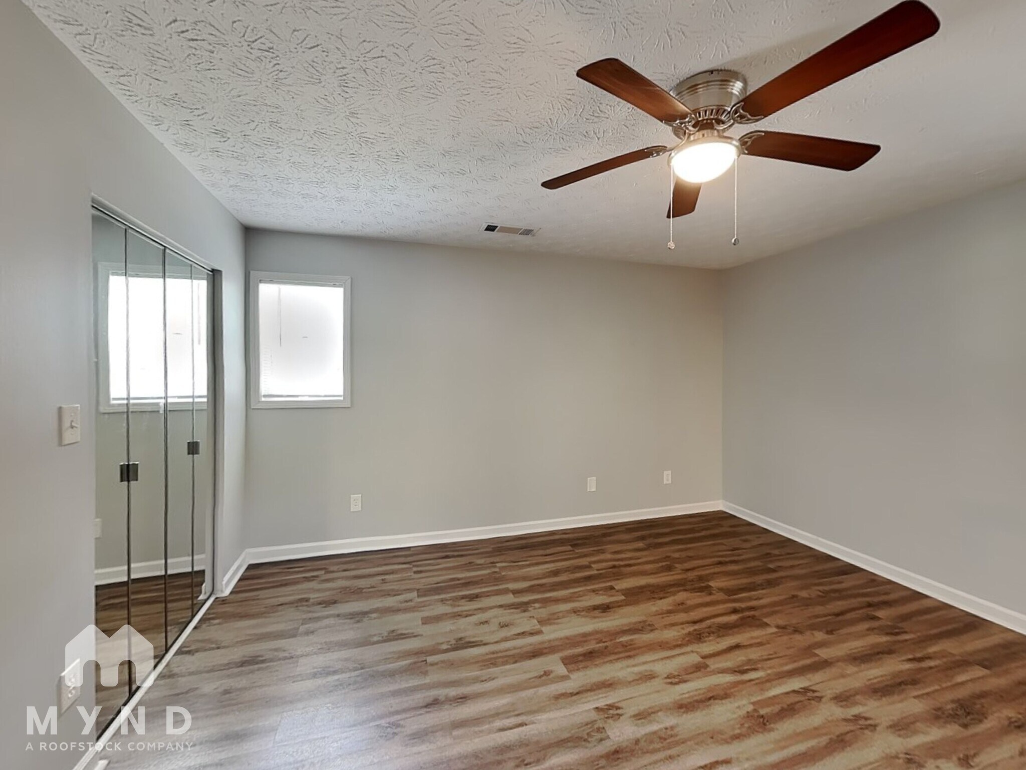 Building Photo - 5995 Homestead Cir