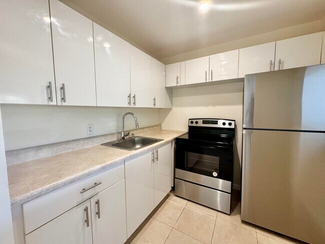Building Photo - 206 Dorchester I
